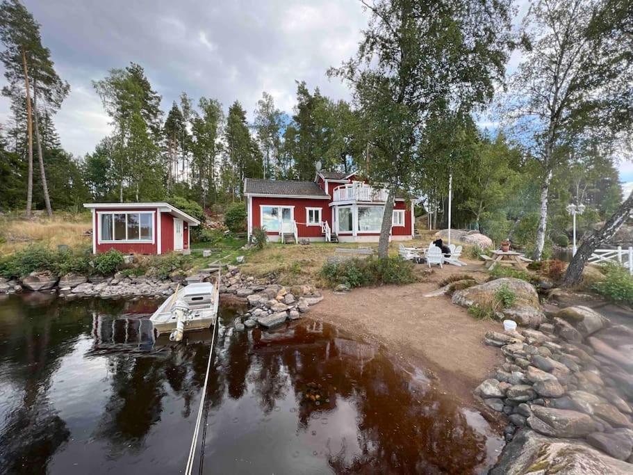 "Talludden" By The Lake Arydssjoen, Furuby Exterior photo